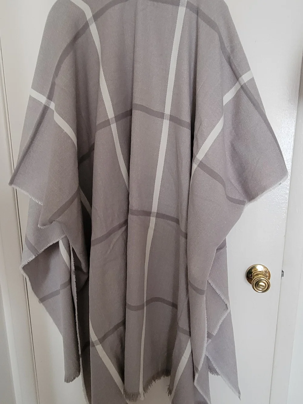 Vince Camuto Gray and Cream Plaid Wrap Scarf